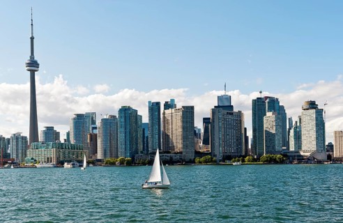Skyline of Toronto seen from the ferry from Toronto to Centre Island