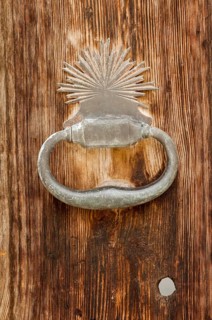 Door knocker