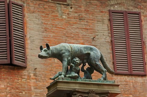 Romulus and Remus statue