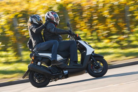 Yamaha BWs 125 motor scooter