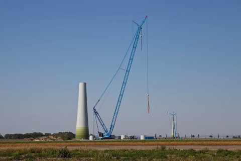Construction of an Enercon E82 wind turbine