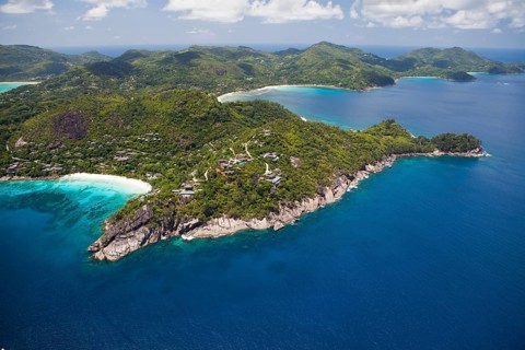 Petite Anse and Baie Lazare