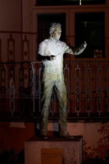 Memorial for Herbert von Karajan in front of his parental home on Elisabethkai