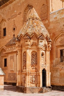 Turbe or tomb in the second courtyard