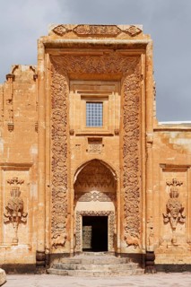 Portal leading to the harem