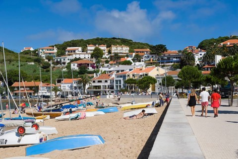 Sao Martinho do Porto beach