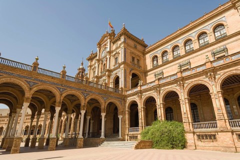 Central building