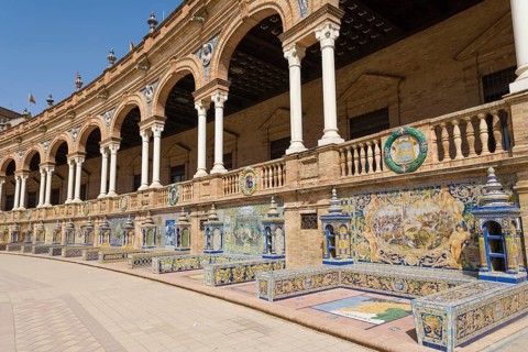 South wing wall with the tiled Province Alcoves