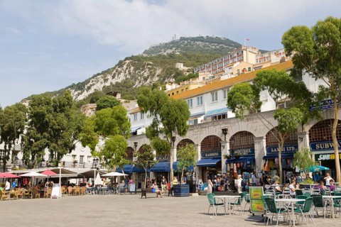 Casemates Square