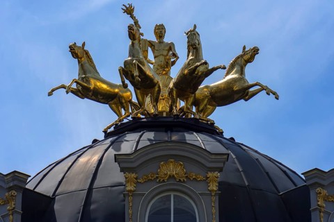 Golden Quadriga on the roof of the New Palace from 1753