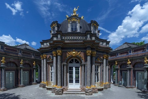 Sun Temple of the New Palace from 1753 with Quadriga