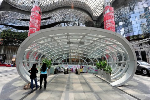 Entrance to the MRT train in front of the Ion Orchard shopping centre