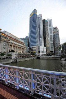 Anderson Bridge over the Singapore River
