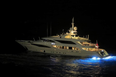 Motor yacht 'Belle Anna'