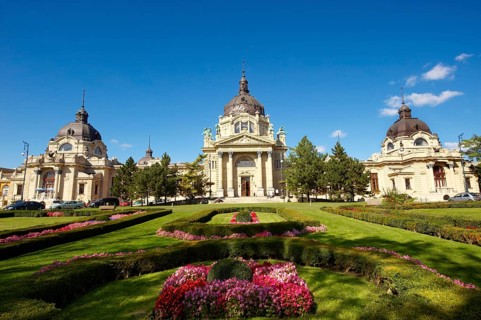 Neo-baroque Szechenyi Baths