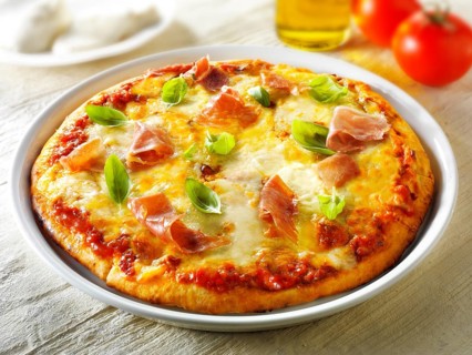 Pizza topped with 3 cheeses