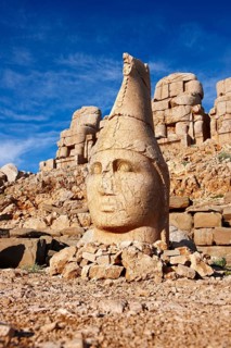 Broken statues around the tomb of Commagene King Antiochus
