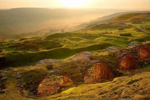 Sunrise over Rosedale viewed from Chimney Bank