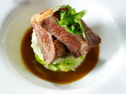 Sirloin steak and salad