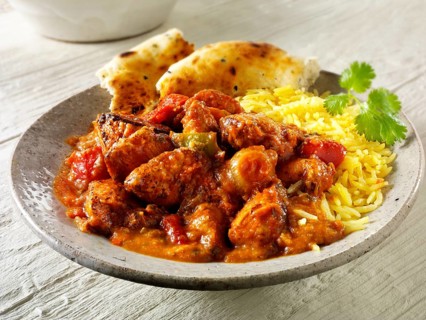 Char grilled Chicken Jalfrezi with rice and naan bread