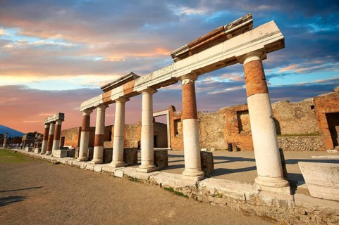 The Roman Columns of The Building of Eumachia