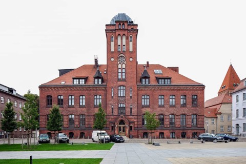 Institute of Physics