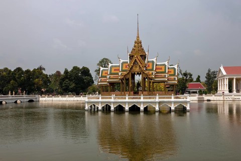 Bang Pa-In