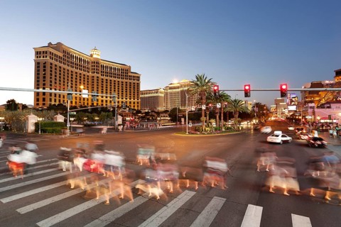 Bellagio hotel at night