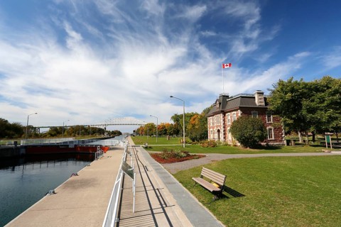 Canadian Lock