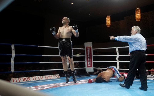 Professional boxing match