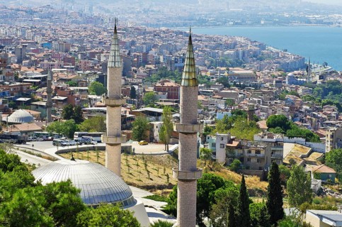 View of Izmir as seen from the Asansoer in the Konak district