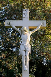 Field crucifix