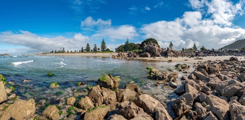 Sandy beach beach of Mount Manganui