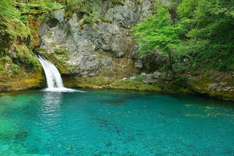 Blue Eye lake