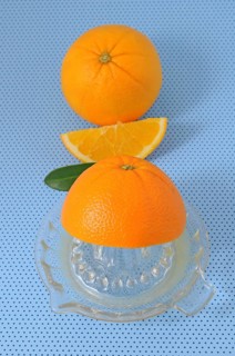 Orange juicer made of glass