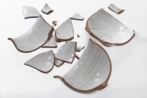 Broken cup