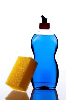 Cleaning agent with a sponge