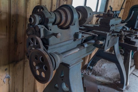 Historical lathe