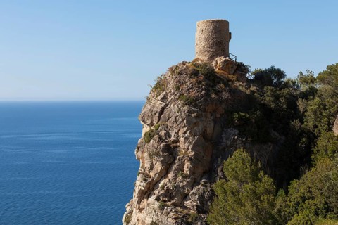Tower Torre de Ses Animes near Banyalbufar