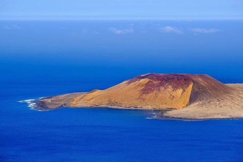 Montana Amarilla on La Graciosa Island