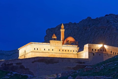Ishak Pasha Palace