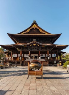 Buddhist Zenko-ji Temple