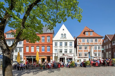 Historical merchants' and warehouses