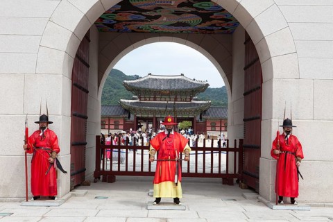 Palace guards at the Royal Palace Gyeongbokgung