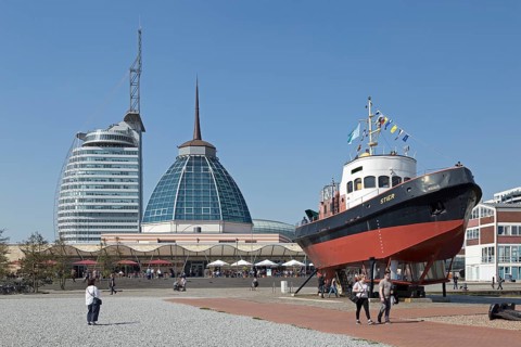 Sailcity skyscraper