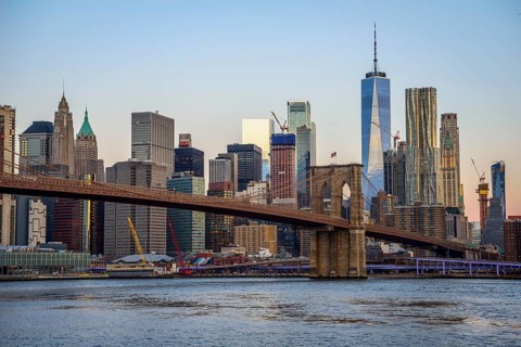 Brooklyn Bridge at sunrise