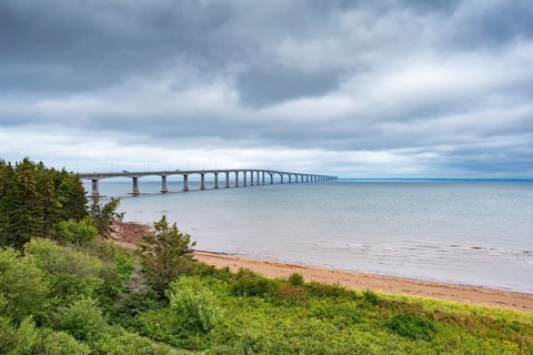 Confederation bridge linking New Brunswick with Prince Edward Island