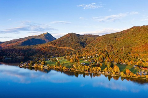 Village Walchensee and Lake Walchensee in the morning light