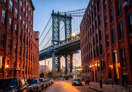 View from Main Street to Manhattan Bridge and Empire State Building
