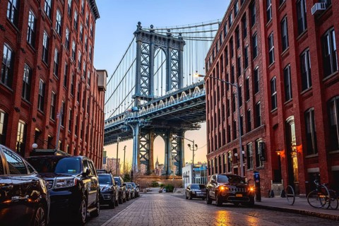 View from Main Street to Manhattan Bridge and Empire State Building